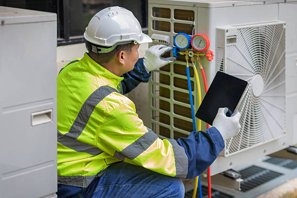 Professional Ductwork Repair technician working in Wilson, OK